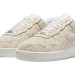 Nike Air Force 1 Paisley trae el beige más sofisticado y llamativo del sneakerstyle