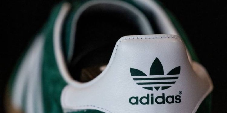 Adidas bajo presión: Bank of America advierte descenso
