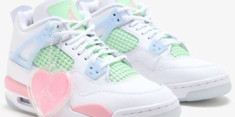 Air Jordan 4 celebra San Valentín: edición infantil en pasteles