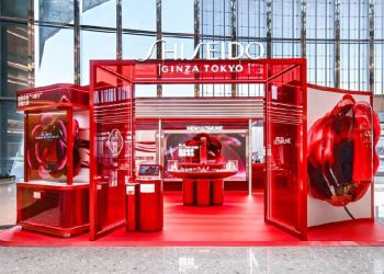 Ajuste estratégico de Shiseido: foco en lujo y reducción de costos