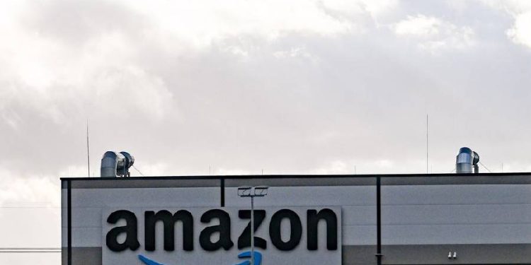 Amazon cierra 16.000 puestos en su segundo reajuste