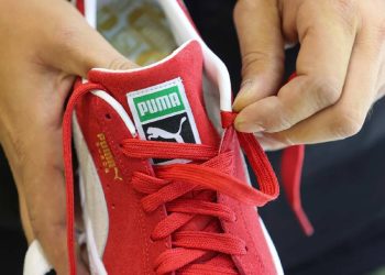 Anta evalúa comprar el 29% de Puma a los Pinault