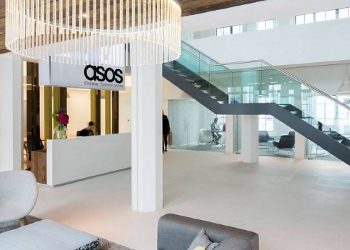 Asos refuerza su lucha contra las devoluciones en UK