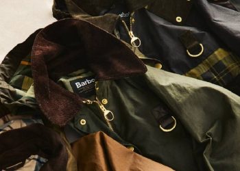 Barbour rompe la barrera de los 400 millones