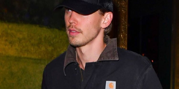 Chaqueta Carhartt: estilo diario y autenticidad en Austin Butler