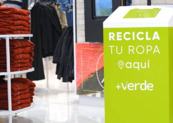 Falabella impulsa la economía circular con buzones de ropa