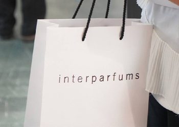 Interparfums eleva ventas 2,1% en 2025 y roza los 900 millones