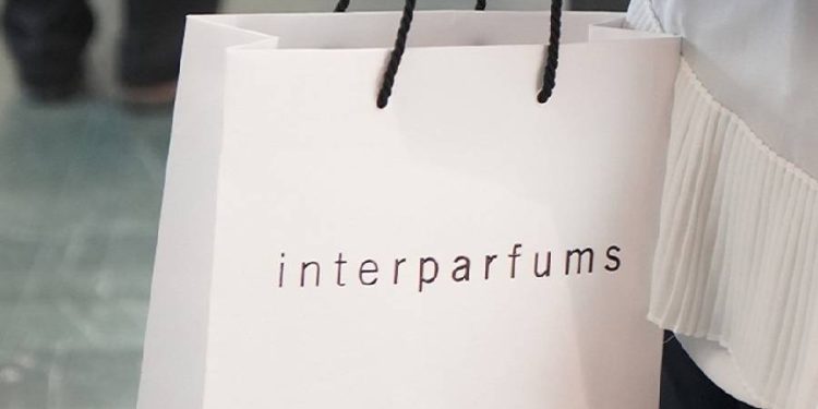 Interparfums eleva ventas 2,1% en 2025 y roza los 900 millones