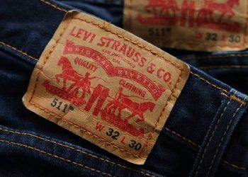 Levi’s rompe expectativas por demanda de vaqueros