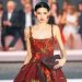 Little Red Dress 2026: la revolución del color que reina la primavera