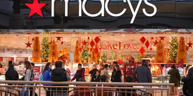 Macy’s reestructura su red de tiendas para avanzar