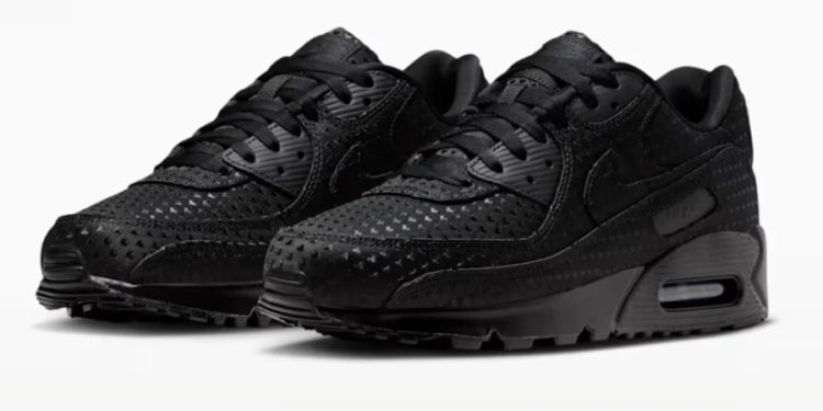 Nike Air Max 90 “Valentine’s Day”: El antídoto en negro para un San Valentín con el corazón roto
