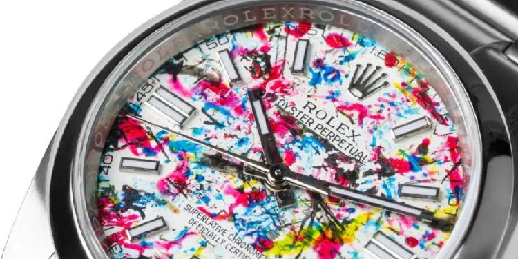 Tiempo en movimiento: lujo y biología en TIME FLIES