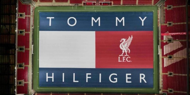 Tommy Hilfiger y Liverpool FC redefinen la moda deportiva