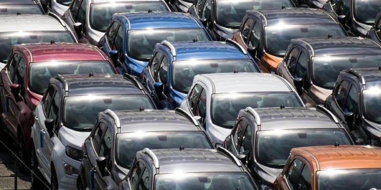 La industria automotriz china enfrenta su propio espejo