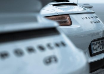 Carrera GT revive: Porsche lo restaura a su gloria de 2005