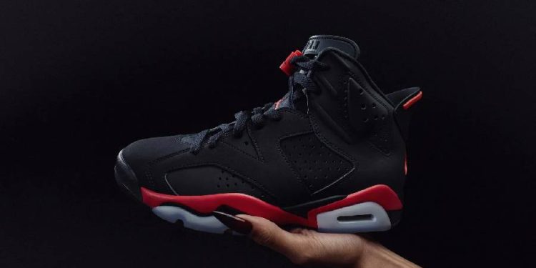 Air Jordan 6 Infrared “Salesman”: 27 años esperando su luz