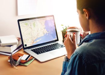 Turismo bajo ataque, cómo blindar las transacciones digitales en 2026