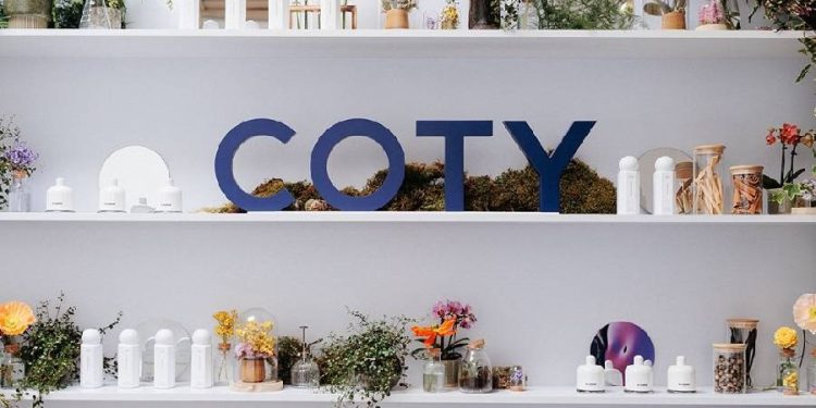 Coty cambia producción en Barcelona para reducir aranceles