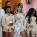 Karol G deslumbró en el Super Bowl 2026 con vestido transparente