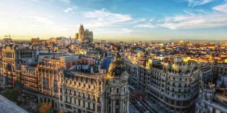 Exportando inteligencia vial: El liderazgo global de Kapsch España