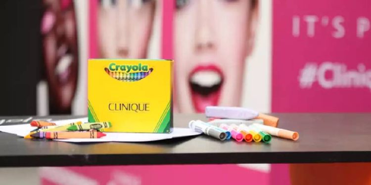 Maquillaje como juego: Clinique y Crayola redescubren la creatividad