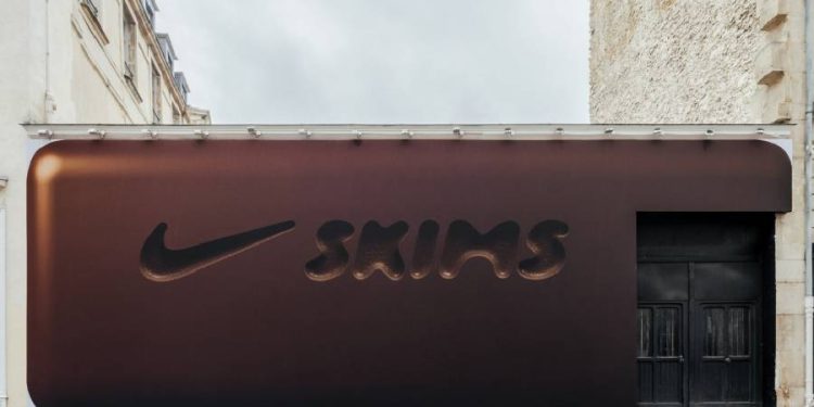 NikeSKIMS abre pop-ups en Londres y París
