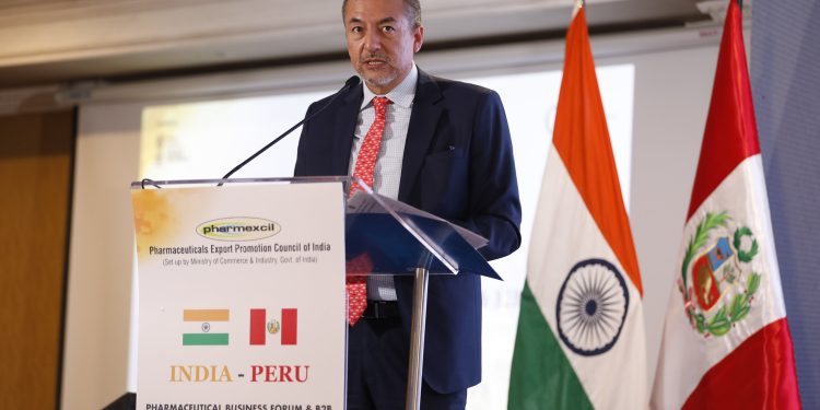 Perú e India
