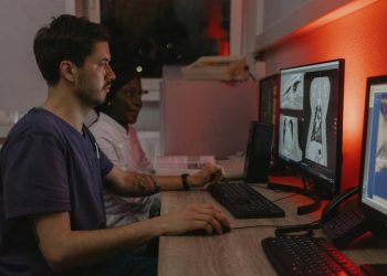 La innovación que cambia el cuidado animal mediante una expendedora automática activa 24 horas