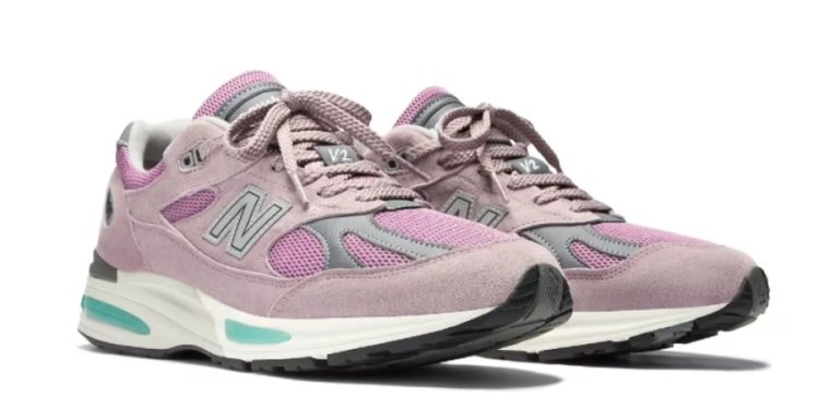 New Balance 991v2 “Smoked Pearl”: El rosa que necesitabas para despertar tus looks total black