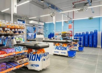 Action refuerza su expansión en Almería con quinta tienda