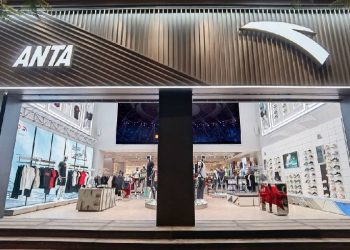Anta y Puma: El nuevo gigante que desafía a Nike y Adidas