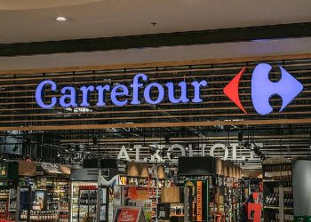Carrefour activa un 10% en carburante: alivia el repostaje