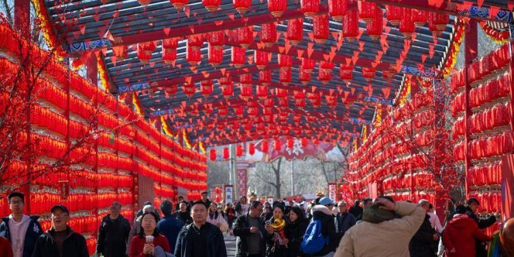 China fija 2026 en 4,5–5% para impulsar “crecimiento de calidad”