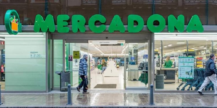 Del retail español a Portugal: Mercadona despga en el país ibérico