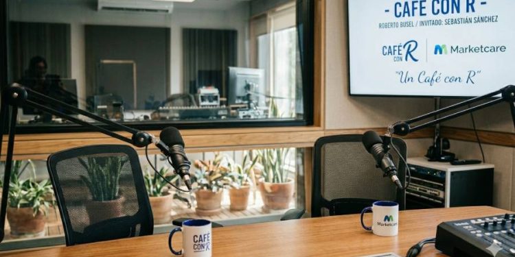En este podcast de Café con R: MarketCare y el acceso a la salud