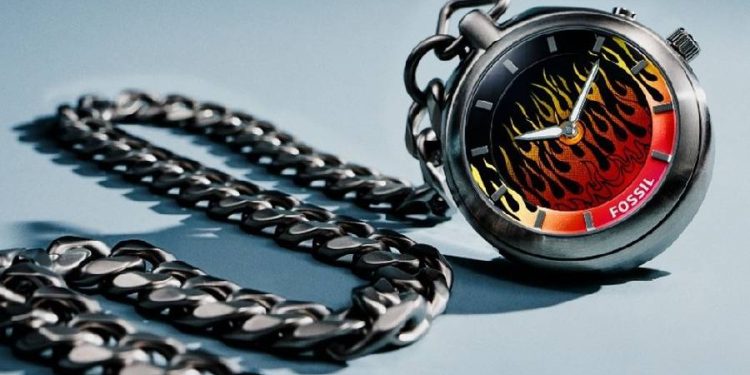 Fossil: ventas caen 12%, pero mejora el rojo