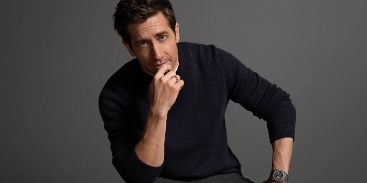 Jake Gyllenhaal debuta como embajador de Bulgari