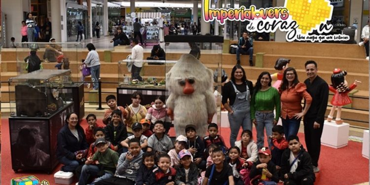 Plaza Imperial celebra la nostalgia y la felicidad