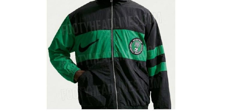 NIKE