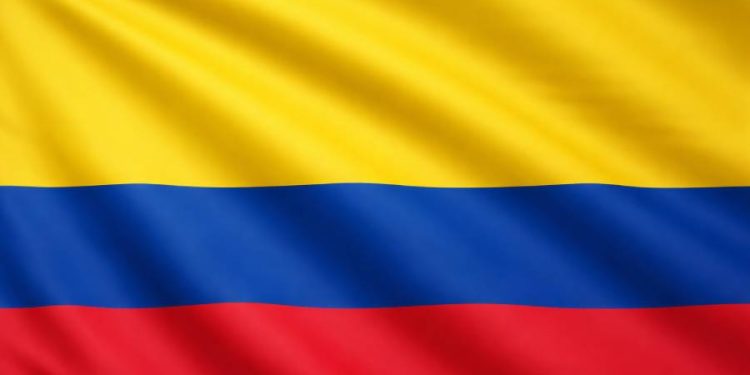 Una planta de alimentos para mascotas en Colombia apuesta por la energía solar