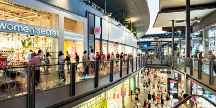 Récord en inversión retail: España superará 2.900M en 2026
