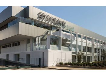 Sonae conquista España: récord de ventas y crecimiento del 53%