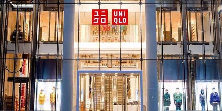 Uniqlo acelera en India: objetivo 551 millones y expansión de tiendas