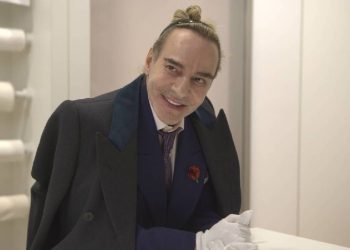 Zara recluta a John Galliano para reinventar su archivo