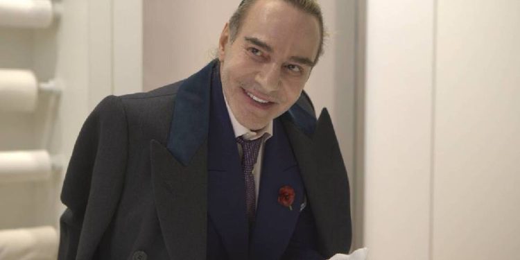 Zara recluta a John Galliano para reinventar su archivo
