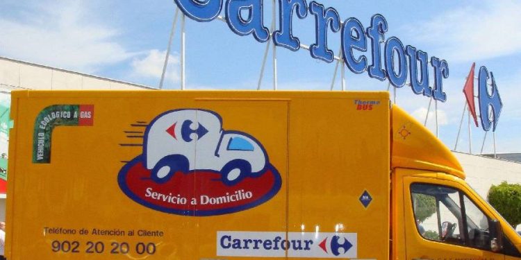 Carrefour impulsa la inclusión con entregas gratuitas