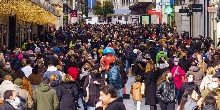 Desacelera el retail en Semana Santa: cae el tráfico en tiendas 2026