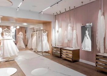 Desigual y Enduring Ventures pujan por el trono de Pronovias