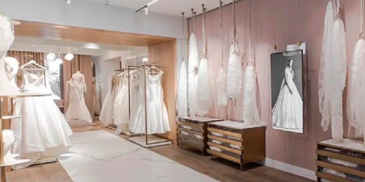 Desigual y Enduring Ventures pujan por el trono de Pronovias